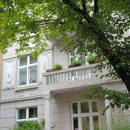 マーレ