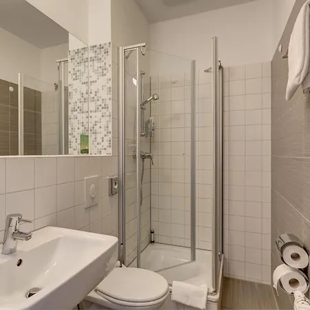Meininger Center Otel Hamburg