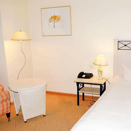 Entree Gross Borstel Garni 3* Hamburg