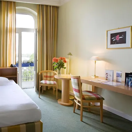 Relexa Bellevue An Der Alster 3*