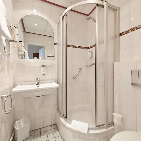 Hotell Holstenwall Neustadt 3*