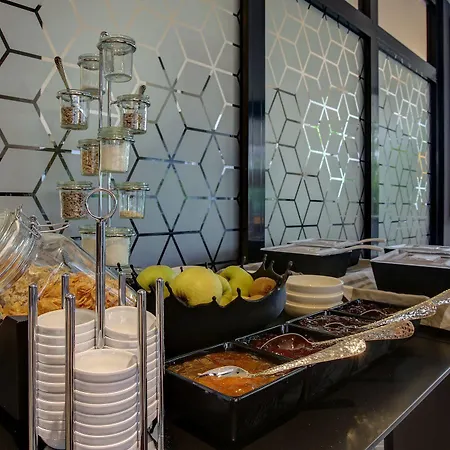 Hotel Vienna House Easy By Wyndham Hamburg