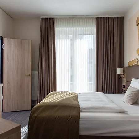 Hotel Stay! Boardinghouse