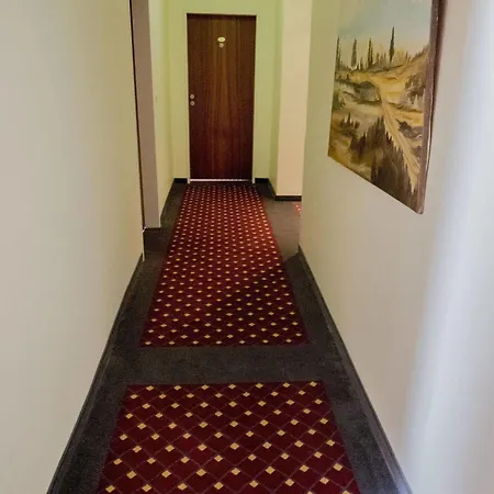 Lumen Am Hauptbahnhof Hotel