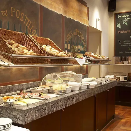 Baseler Hof Hotel 4*