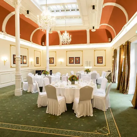 Baseler Hof Hotel