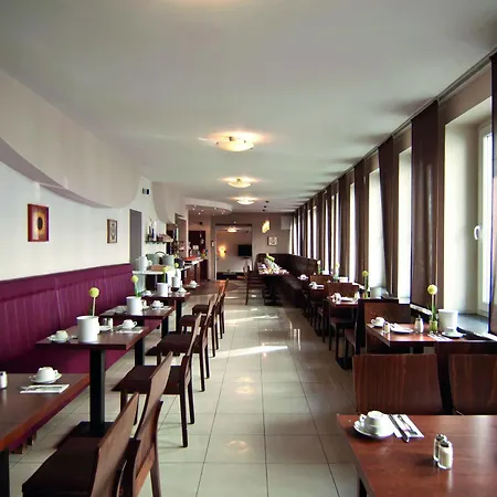 Novum Eleazar Center 4*