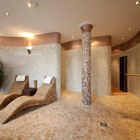Novum Eleazar Center המבורג