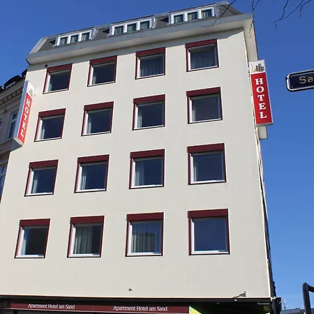Am Hotel Hamburg