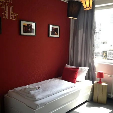 Hotel Pyjama Park St Pauli Und
