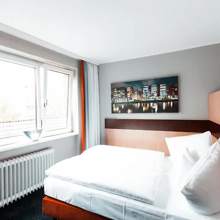 Am Rothenbaum 3*