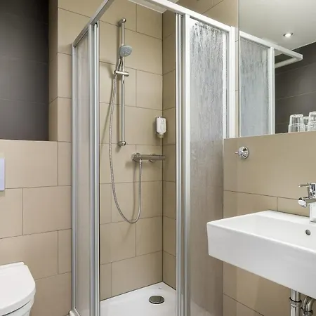 Aparthotel Signature East