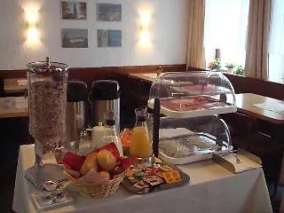 Hotell Kieler Hof Am Hauptbahnhof - Station 2*