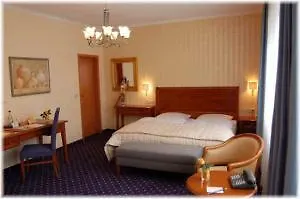 Kleinhuis Hotel Mellingburger Schleuse Hamburg-Harburg