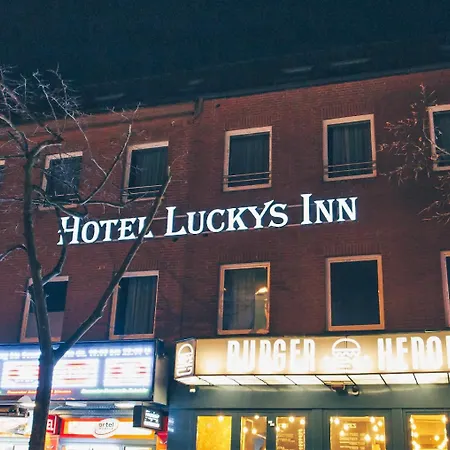 Luckys Hotel 3*