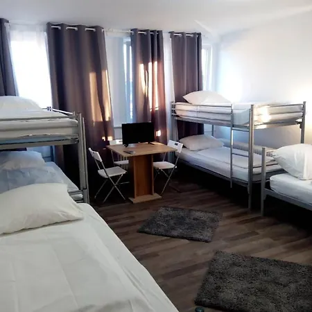 Hostel Ab 8€