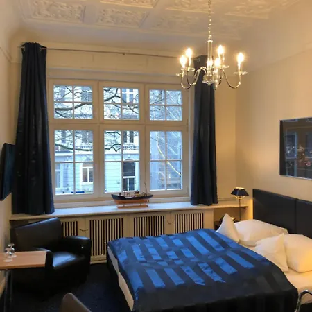 Wagner Im Dammtorpalais Hotel 3*