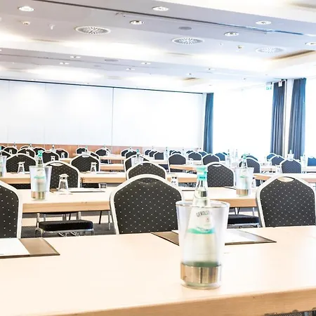 Select Nord 4* Hamburg