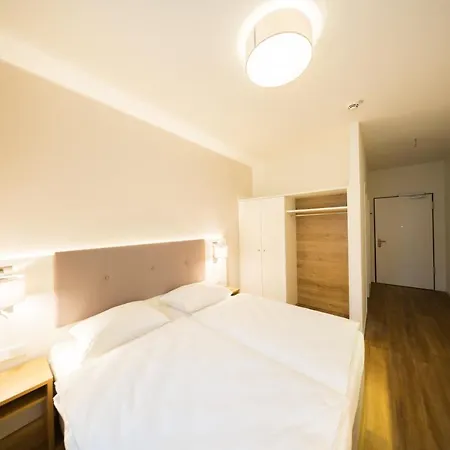 Haus Rissen Gaestehaus 3* Hamburg