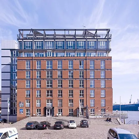 Hotel Ginn Elbspeicher 4*