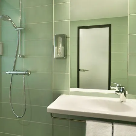 Hotel Super 8 By Wyndham Mitte Hamburg