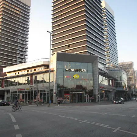 Hotel Milano 3*