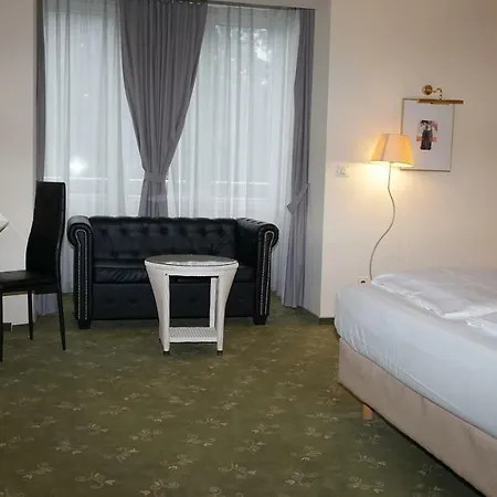 Entree Gross Borstel Garni 3* Hamburg