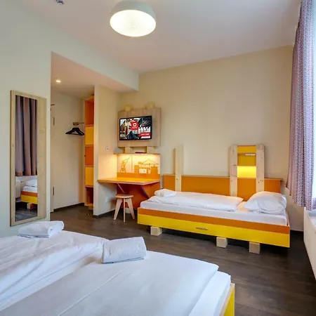 Meininger Center Otel