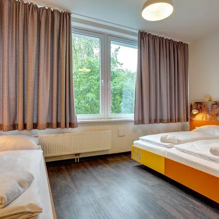 Meininger Center 3*