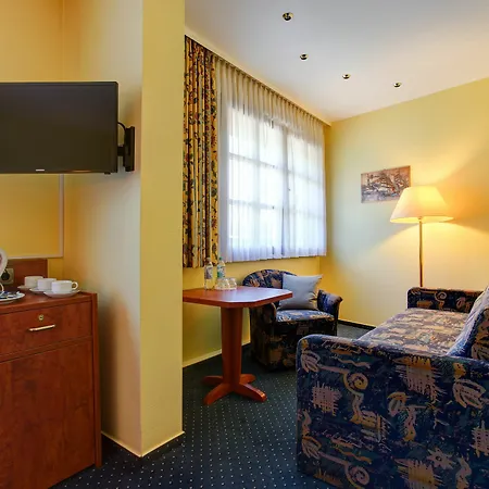 Hotel Elbinsel Free Parking Hotel