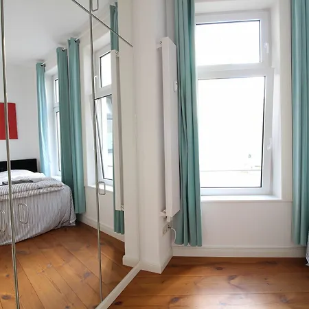 Exclusive Station Apartment