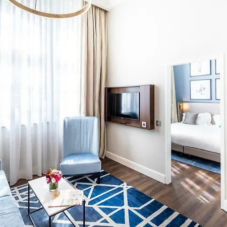 Hotell Fraser 5*