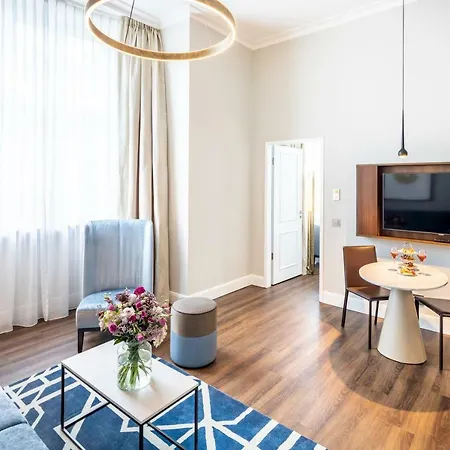 Fraser Hotel 5*