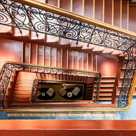 Hotel Fraser 5*