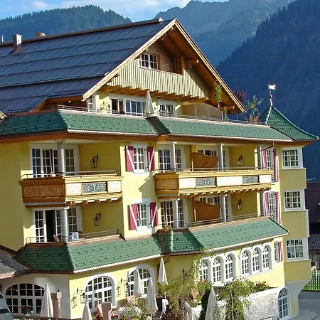 Engel Hotel 4*