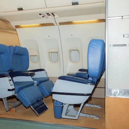 Cockpit 3*