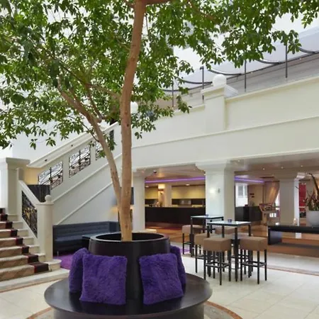 Crowne Plaza Hamburg-city Alster By Ihg Hotel