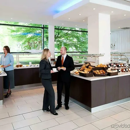 Novotel Alster 4*