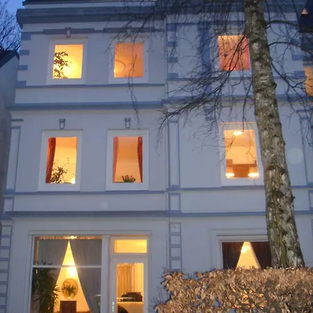 Alster Garden Appartement *