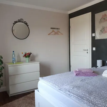 Homestay Am Elberadweg Hamburg