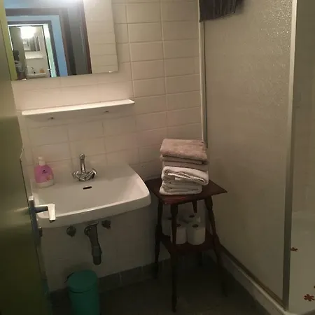 Zimmervermietung Homestay *