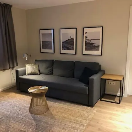 Sehr Schone Kleine Elbnahe Mit Guten Parkmoglichkeiten Apartment Hamburg