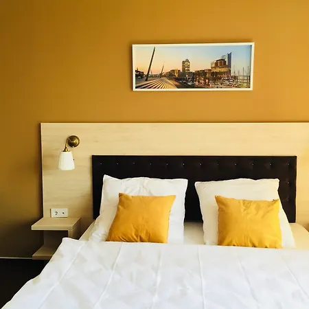 Denbu 3* Hamburg