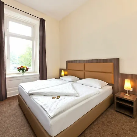 Koenigshof 3*