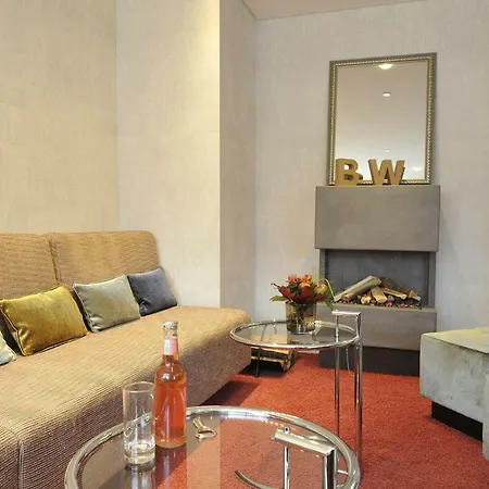 Western Raphael Altona 3*