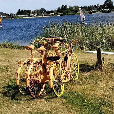- Kirchwerder Hamburg
