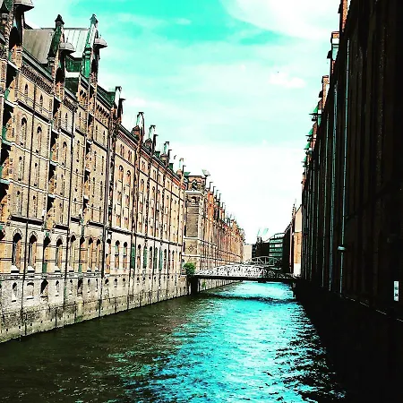- Kirchwerder Apartment *