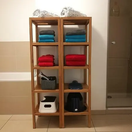 Sehr Schone, Grosse Im Reiherstiegviertel Apartment *