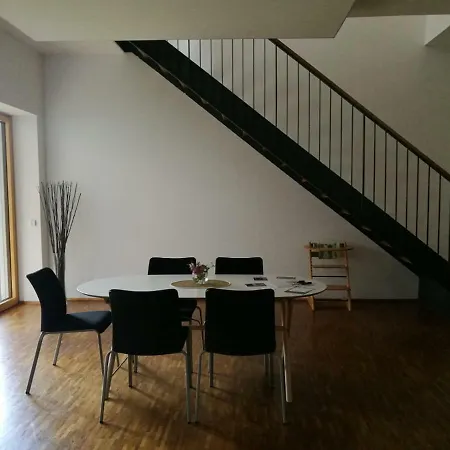 Sehr Schone, Grosse Im Reiherstiegviertel Apartment *
