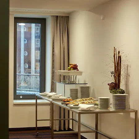 Hyperion 5* Hamburgo